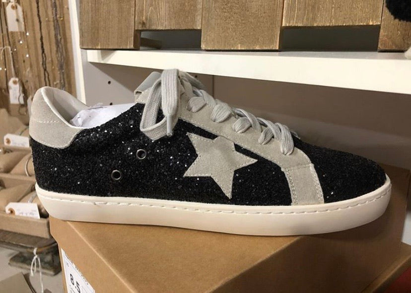 black star sneakers – Sweet as Jelly